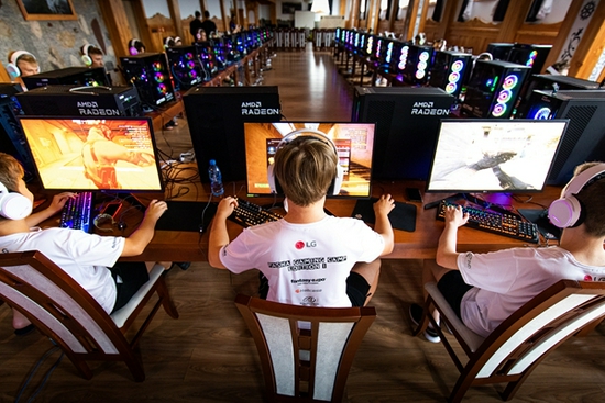 王者荣耀S40赛季游走英雄出装与铭文搭配指南